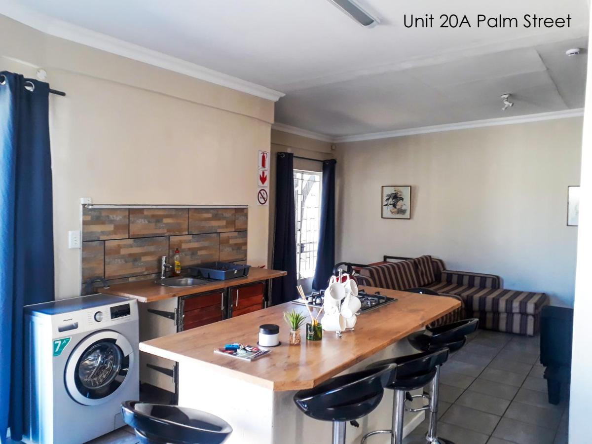 Bateleur Self Catering Cc Apartment Windhoek Bagian luar foto