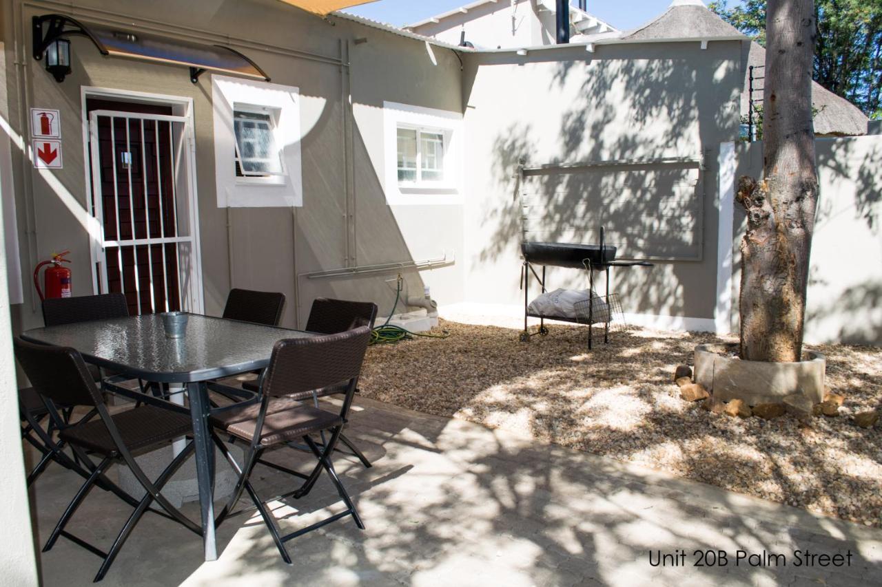 Bateleur Self Catering Cc Apartment Windhoek Bagian luar foto